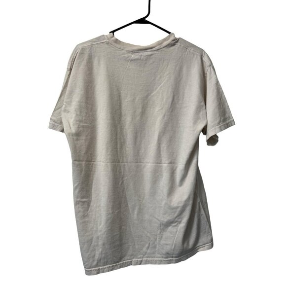 2002 Disney World T-shirt Size Medium White Short Sleeve Pooh Tigger Eeyore VTG - Picture 2 of 12